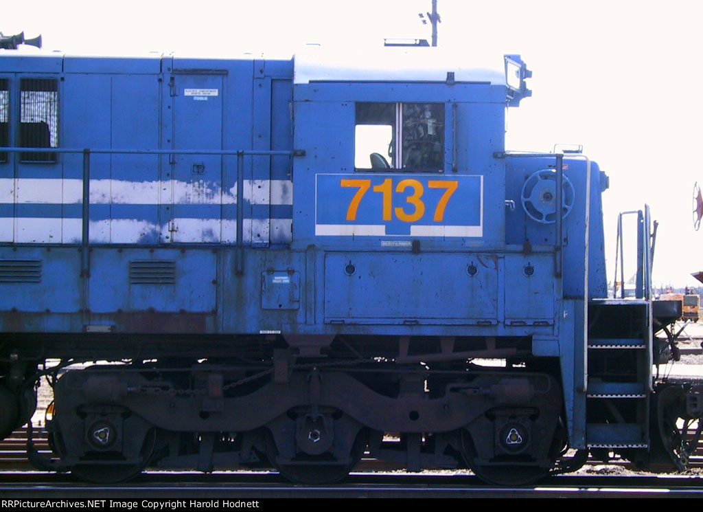 CSX 7137